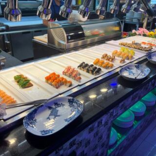 This South Carolina Buffet Serves Up Endless Crab Legs at Dinner and Handcrafted Sushi Without Draining Your Wallet