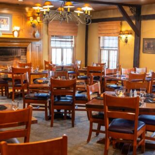 13 Restaurants Where Thanksgiving Dinner Is Served Buffet-Style
