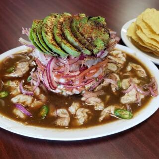 From Phoenix to Tucson, We Ranked 11 Arizona Mariscos Spots Worth the Drive
