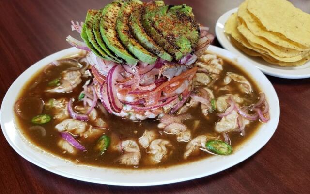 From Phoenix to Tucson, We Ranked 11 Arizona Mariscos Spots Worth the Drive