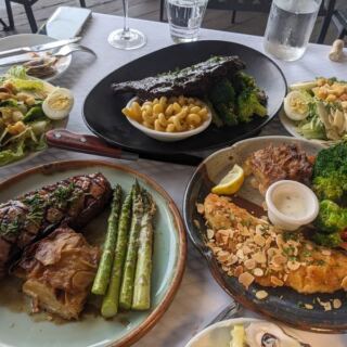 This Minnesota Steakhouse Is Famous for Steaks, but Locals Make the Drive for Its Walleye