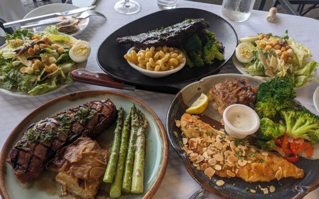 This Minnesota Steakhouse Is Famous for Steaks, but Locals Make the Drive for Its Walleye
