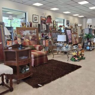 This Enormous Ohio Consignment Store Hides Treasures On Every Shelf, And An Hour Is Never Enough
