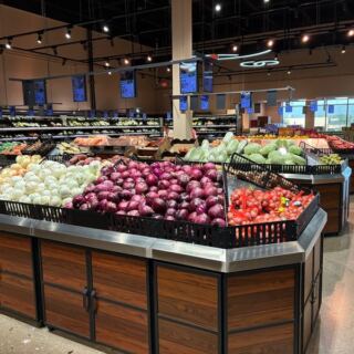 This Ohio Asian Market Hides A Whole Food Court Past The Checkout Lanes