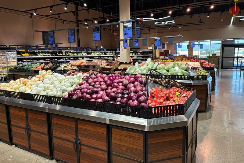 This Ohio Asian Market Hides A Whole Food Court Past The Checkout Lanes
