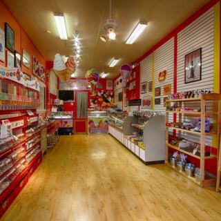 Old Florida Fudge Gets Stirred in Copper Kettles Right Before Your Eyes at This Mount Dora Shop