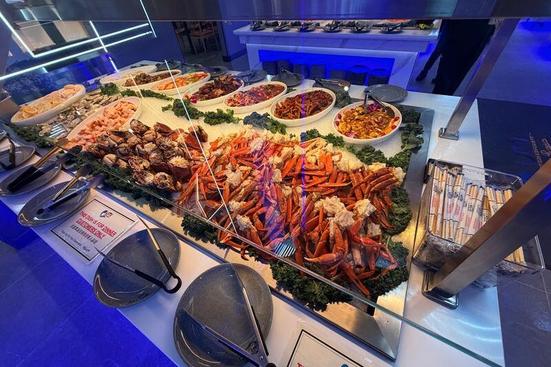 This Baltimore Seafood Buffet Piles Your Plate With Crab Legs and Sushi Rolled Fresh in Front of You