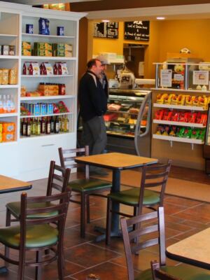 This Michigan Italian Deli Serves Roast Beef Subs With Au Jus for Dipping