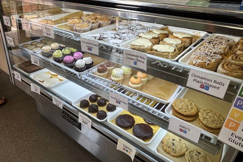 This Tennessee Bakery Makes Cream Cheese Frosted Cinnamon Rolls Without A Speck Of Gluten