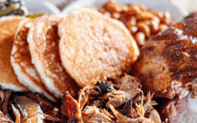 Come Hungry, Because Nobody Leaves Puckett’s in Franklin, Tennessee Without a Heaping Southern Plate
