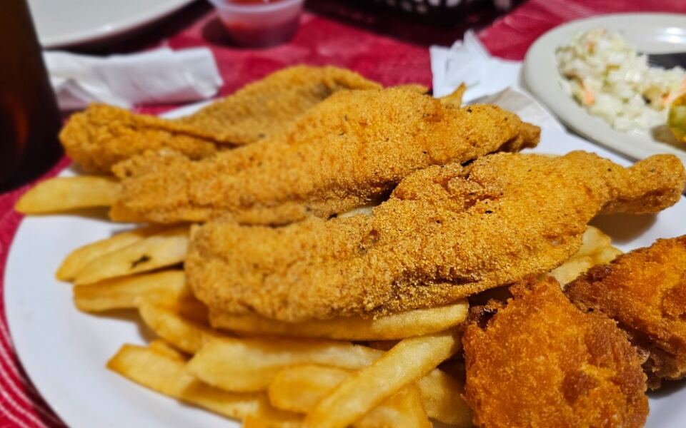 13 Arkansas Restaurants Where Fried Catfish Is Still King