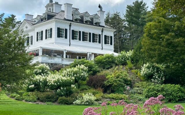 This Gilded Age Massachusetts Mansion Has a Haunted Reputation That Gets Creepier After Dark