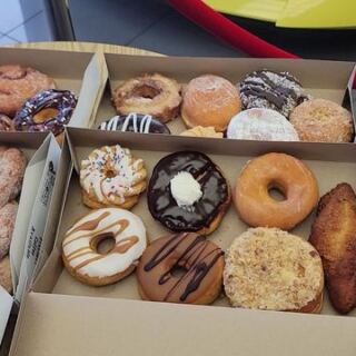 Warm Donuts Come Out Around the Clock at This Pompano Beach, Florida Shop That Never Closes