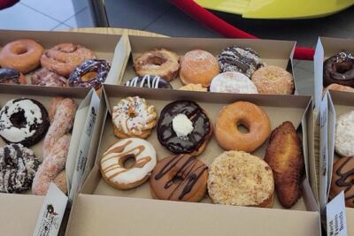 Warm Donuts Come Out Around the Clock at This Pompano Beach, Florida Shop That Never Closes