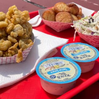 When Clam Shack Season Hits, This Old-School Falmouth Spot Is Where Massachusetts Locals Head First