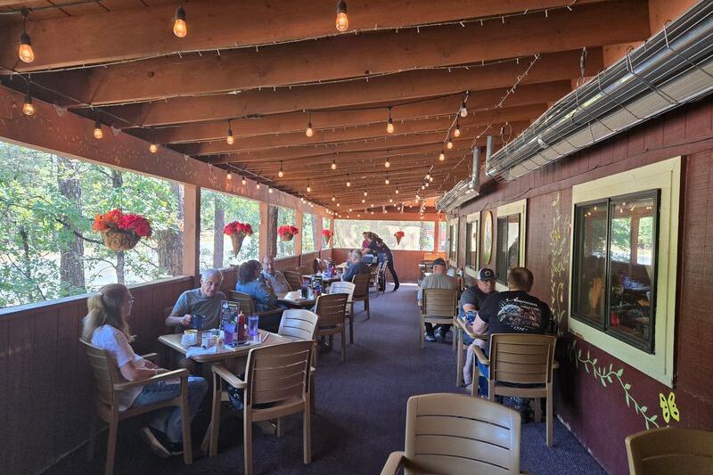 8 Arizona Small-Town Diners Where the Green Chile Breakfast Is Worth the Drive From Phoenix
