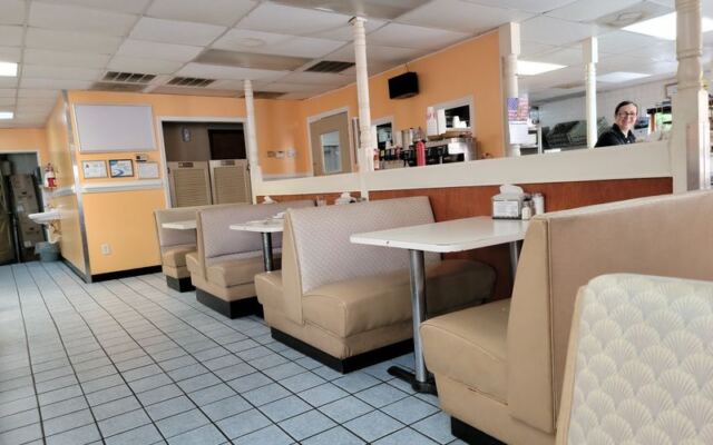 Winston-Salem’s Regulars Quietly Guard These 12 Hole-in-the-Wall Lunch Spots