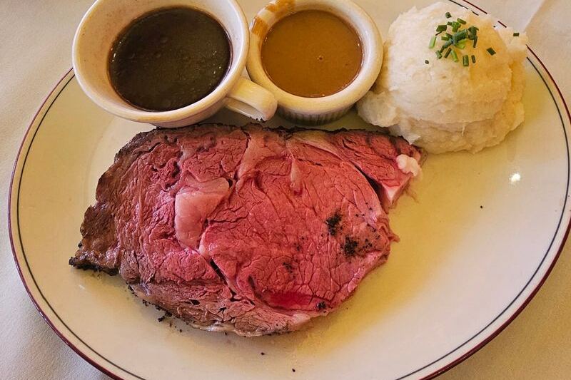 Crab Cakes, Prime Rib, and Italian Cream Cake Share the Menu at This Houston, Texas Restaurant