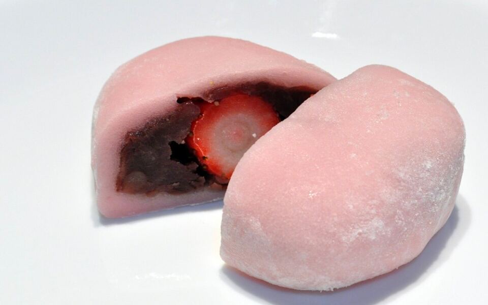 14 Japanese Foods With Surprising Ingredients Hidden Inside