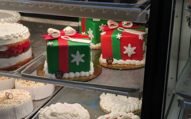 Weber’s Bakery in Chicago: Nearly a Century of Cakes, Whipped Cream, and Family Baking