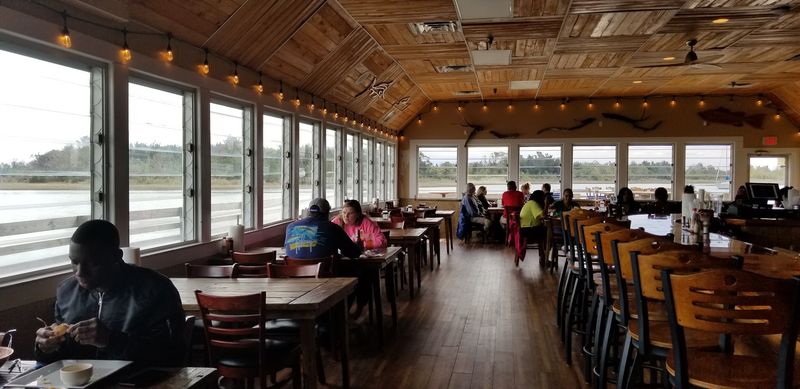 On Morehead City’s Harbor, This Long-Running North Carolina Seafood Spot Serves Fresh Catches Worth The Return Drive