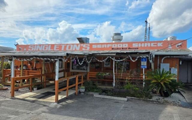 11 Florida Fish Camps and Seafood Spots Where the Hush Puppies Alone Are Worth the Drive