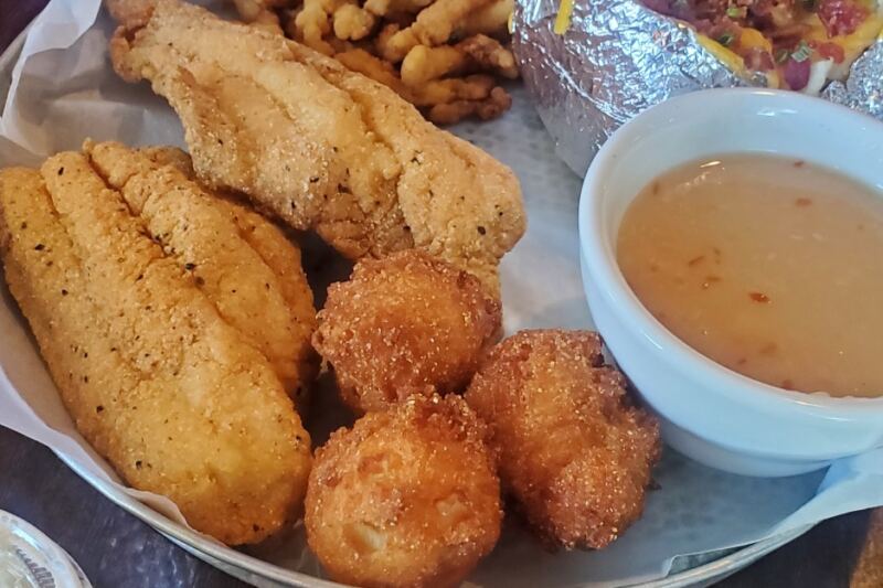 This Tennessee Catfish Spot Hides So Well You’ll Need GPS, but Locals Know Exactly Where to Go