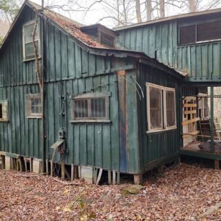 Hike 3.7 Miles Through the Tennessee Woods and You’ll Pass the Remains of an Abandoned Ghost Town