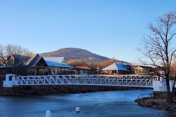 Medicine Park Is Oklahoma’s First Resort Town, Built From Cobblestones Below the Wichita Mountains