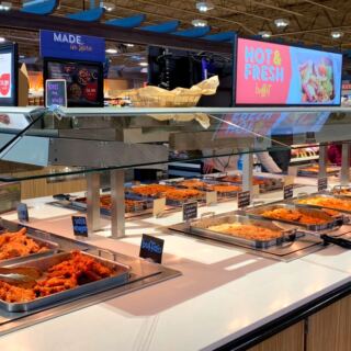 12 Grocery Stores Offering Thanksgiving Dinners From $30 in 2026