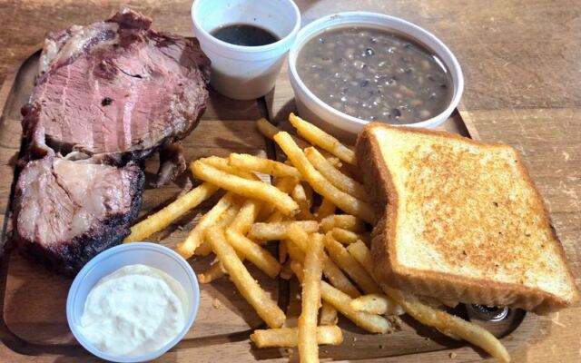 12 Small-Town Oklahoma Restaurants That Prove the Best Meals Happen Far From OKC and Tulsa