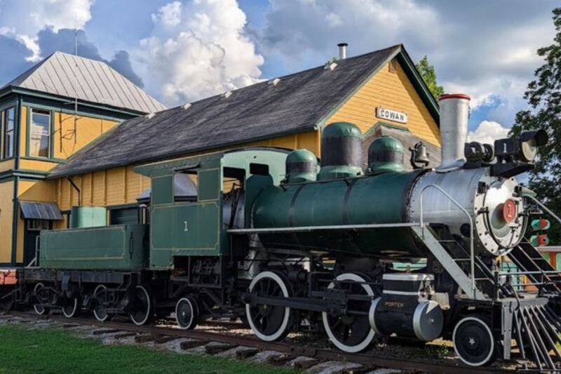 12 Tennessee Places That Feel Like a Weekend in Another Era