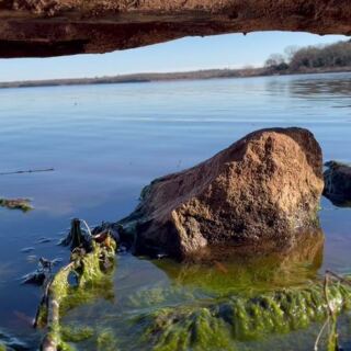 7 Oklahoma Spots Where You Dig Up Rose Rocks, Hourglass Selenite, and Quartz for Free
