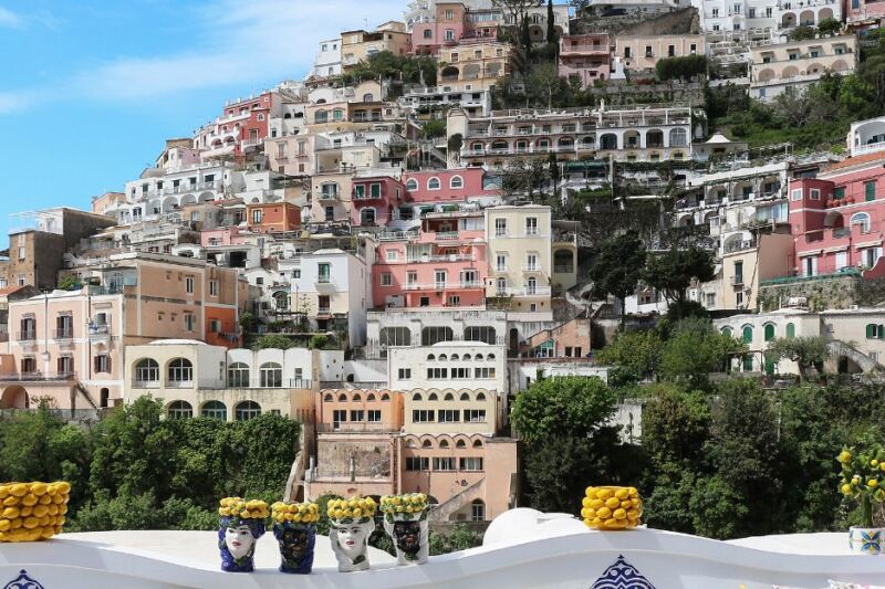 13 European Towns Built in Places That Seem Almost Impossible