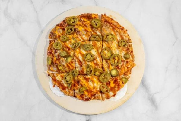 Chicago Tavern-Cut Pizza: Why Its Squares and Thin, Often Crisp Crust Go Together
