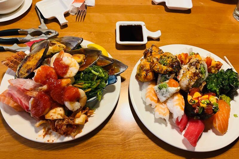 Lunch at This Texas All-You-Can-Eat Spot Means Crab Legs, Made-to-Order Sushi, and Hot Pot for About $21