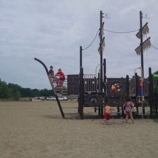 This Ohio Lakeside Park Has A Playground So Fun Kids Beg To Go Back All Fall