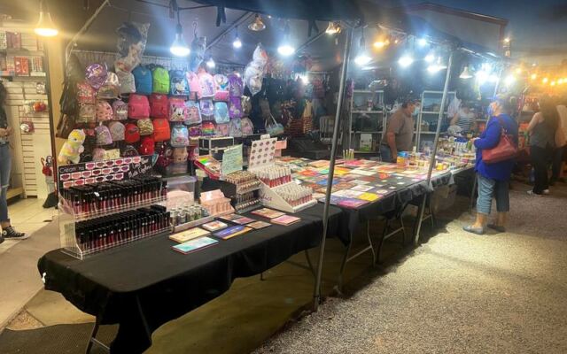 This Long-Running Arizona Swap Meet Comes Alive After Sundown with Vintage Signs, Churros, and Bargain Hunting