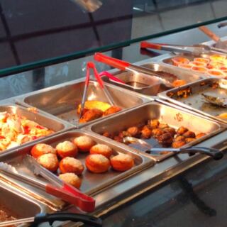 This Michigan Buffet Serves Sushi, Salmon, and Comfort Food Galore