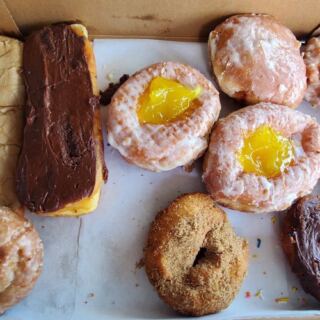 This Oregon Mountain Town Bakery Turns Out Donuts Worth Leaving the Highway on Your Way to Mt. Hood