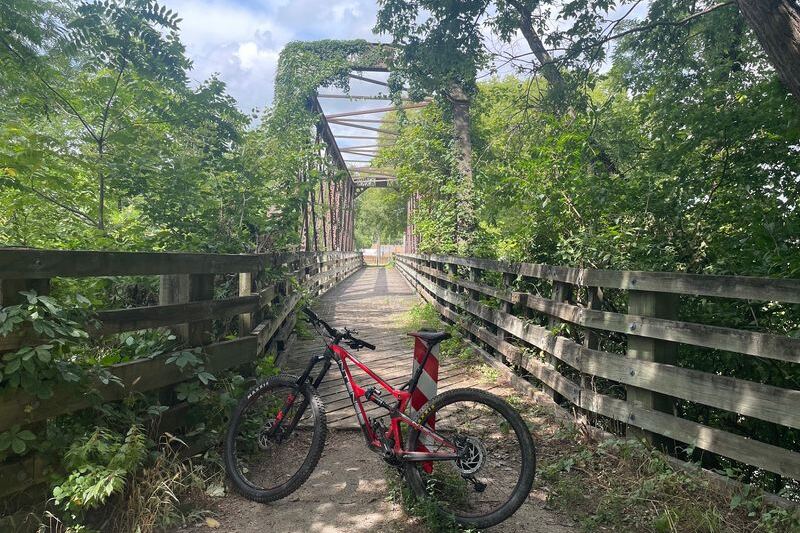 Follow an Old Canal Towpath by Bike Through a String of Small Illinois Towns