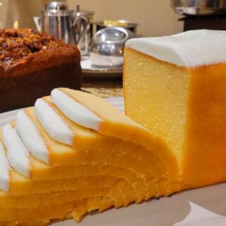 This Century-Old Philadelphia Bakery Is Famous for Its Legendary Pound Cake