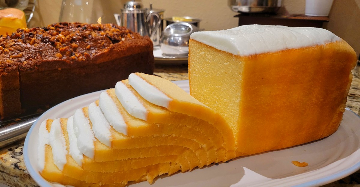 This Century-Old Philadelphia Bakery Is Famous for Its Legendary Pound Cake