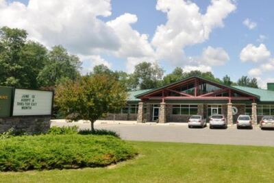 9 Massachusetts Animal Shelters Where Your Saturday Volunteer Shift Makes a Real Difference