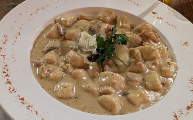 11 Suburban Illinois Italian Restaurants Worth The Drive Out From Downtown Chicago
