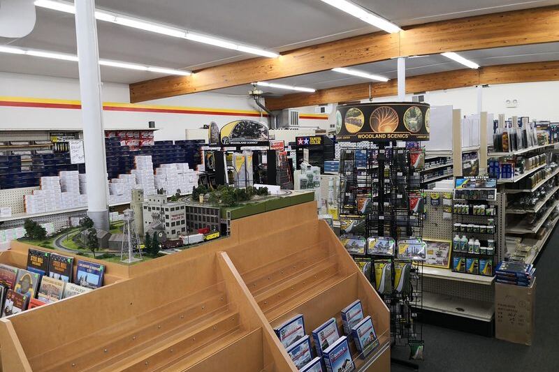 7 Old-School Illinois Hobby Shops