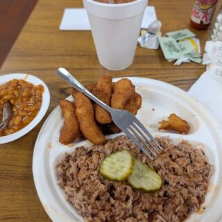 This Western North Carolina BBQ Joint Is Worth Timing Your Whole Road Trip Around