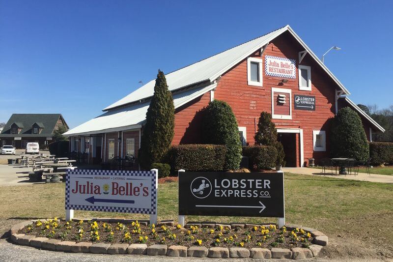 9 South Carolina Meat-and-Three Restaurants Worth Pulling Off the Interstate For