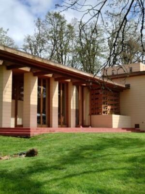 16 Incredible Frank Lloyd Wright Houses You Can Actually Tour