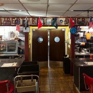 This 24-Hour Philly Diner Serves Huge Dinners With All the Extras